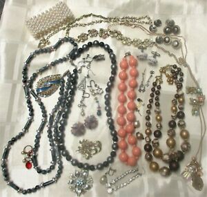 【送料無料】アクセサリー　ネックレス　ビンテージコスチュームジュエリーイヤリングカフネックレスvintage bigiotteria orecchini bracciale collane j amp; b gemelli