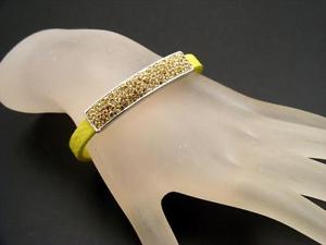 【送料無料】アクセサリー　ネックレス　ジェシカシンプソンブレスレットイエロースキンシルバーjessica simpson bracciale giallo pelle amp; strass color argento magnetico