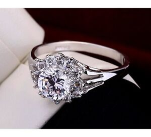 ̵ۥ꡼ͥå쥹ۥ磻ȥɥ󥰥Сꥹdonna lusso anello oro bianco 1...