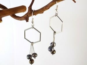 アクセサリー　ネックレス　タヒチboucles argentes hexagone pendentif 3 perles de tahiti grises naturelles