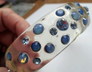 【送料無料】アクセサリー　ネックレス　オリジナルメタルブレスレットポリドビンテージoriginal bracelet rigide en plexi poli incrust de cristaux bleus bijou vintage