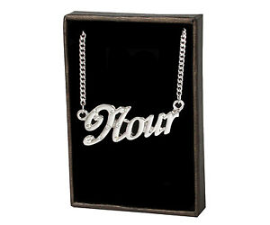 【送料無料】アクセサリー　ネックレス　ネームネックレスノアチェコデザイナ