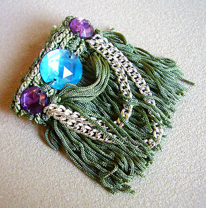 【送料無料】アクセサリー　ネックレス　ヴェール1011 broche pompon vert