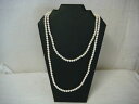 【送料無料】アクセサリー ネックレス コリアービンテージモンブランancien collier vintage sautoir en perles de verre, opaline blanc vbb843