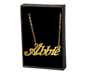 【送料無料】アクセサリー　ネックレス　ネームネックレスバレンタインパーソナライズ