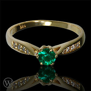 【送料無料】ネックレス　エメラルドkイエローゴールドレディースリングnatural emerald engagement wedding eternity 14k yellow gold ladies ring ye82