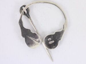 【送料無料】ネックレス　ジェームスブローチスターリングシルバーキルトピンビンテージjames coull penannular brooch sterling silver kilt pin vintage 925 112g bw12