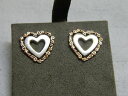 【送料無料】ネックレス　シルバーローズウェールズゴールドスタッドイヤリングclogau silver amp; rose welsh gold one stud earrings..