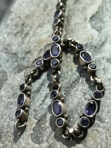 iolite water sapphire 21 stone 925 silver bracelet 7 bra19アイオライトウォーターサファイアシルバーブレスレットブラ※注意※NYからの配送になりますので2週間前後お時間をいただきます。人気の商品は在庫が無い場合がございます。ご了承くださいませ。サイズの種類の商品は購入時の備考欄にご希望のサイズをご記載ください。　携帯メールでの登録ですと楽天からのメールが届かない場合がございます。