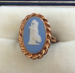 ̵ۥͥå쥹ӥơɥbeautiful ladies full hallmarked vintage 9ct gold large wedgwood ring l 12