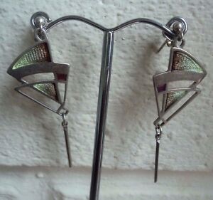 【送料無料】ネックレス スコットランドシルバーエナメルアールデコイヤリングパットチェイニーattractive scottish silver amp; enamel art deco earrings c1980s pat cheney