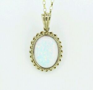 【送料無料】ネックレス　イエローゴールドオパールペンダントチェーン9ct yellow gold opal pendant and chain