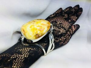 楽天hokushin【送料無料】ネックレス　バルトスターリング925a modern large turned bracelet with a stone of baltic amber sterling silver 925