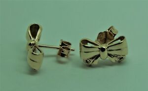 genuine 9ct yellow gold butterfly stud earrings set with gemstone of your choiceイエローゴールドバタフライスタッドイヤリングセット※注意※NYからの配送になりま...