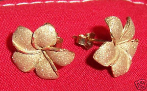 【送料無料】ネックレス ハワイプルメリアハワイイヤリングkイエローゴールドhawaiian plumeria flower hawaii earring 14k yellow gold 【送料無料】ネックレス ハワイプルメリアハワイイヤリングkイエローゴールドhawaiian plumeria flower hawaii earring 14k yellow gold