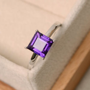 【送料無料】ネックレス　アメジストソリッドホワイトゴールドサイズ150 ct natural amethyst gemstone wedding ring 14k solid white gold size m n o p