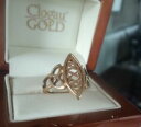 【送料無料】ネックレス ウェールズイエローローズゴールドワイドクイーンサイズリングサイズclogau welsh 9ct yellow rose gold wide queen eleanor ring hm 1999 size q