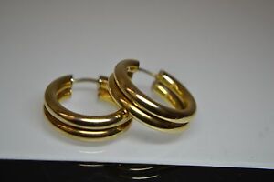 9ct gold earringsイヤリング※注意※NYからの配送になりますので2週間前後お時間をいただきます。人気の商品は在庫が無い場合がございます。ご了承くださいませ。サイズの種類の商品は購入時の備考欄にご希望のサイズをご記載ください。　携帯メールでの登録ですと楽天からのメールが届かない場合がございます。