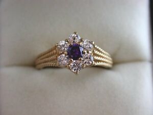【送料無料】ネックレス　ゴールドパープルクラスタリングロープデザインlovely 9ct gold cluster ring with purple amp; white stones rope design shoulders