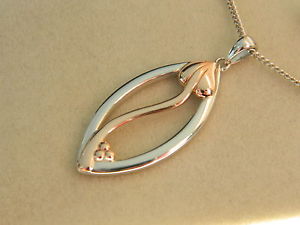 【送料無料】ネックレス シルバーローズウェールズペンダントゴールドclogau silver amp; 9ct rose welsh gold through these eyes pendant