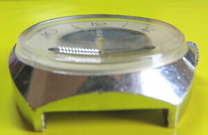 【送料無料】腕時計　パリエレメントスワロフスキーブレスレットローズmoog paris montre femme avec cadran blanc, elments swarovski, bracelet rose