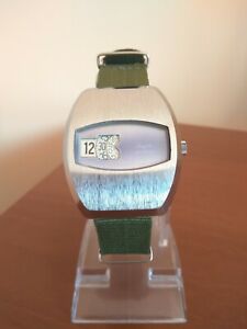 【送料無料】　腕時計　ウォルサムジャンプ1960sヴィンテージインヴィクタvintage invicta by waltham direct read jump hour automatic wristwatch 1960s