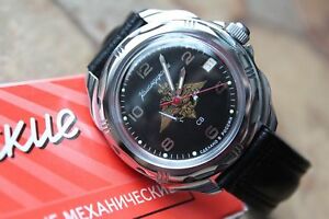 　腕時計　ヴォストークロシア＃vostok komandirsky russian military wrist watch 211627