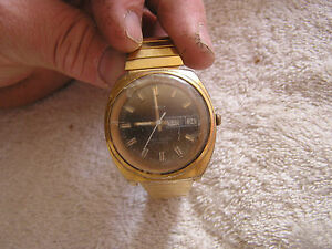 【送料無料】 腕時計 ビンテージvintage timex automatic day date 【送料無料】 腕時計 ビンテージvintage timex automatic day date