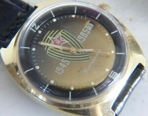 ̵ۡӻסȡӥȥvostok wostok ussr russian wristwatch date gol...