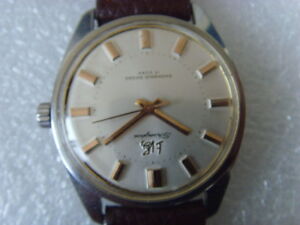 【送料無料】　腕時計　ヴィンテージマニュアルウォッチvintage shanghai 1524 715 17j manual watch
