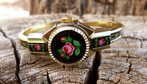 【送料無料】 腕時計 ビンテージエナメルゴールドトーンスイスクランパブレスレットvintage majestime hidden enameled amp; gold tone swiss made clamper bracelet watch 【送料無料】 腕時計 ビンテージエナメルゴールドトーンスイスクランパブレスレットvintage majestime hidden enameled amp; gold tone swiss made clamper bracelet watch