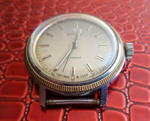 【送料無料】　腕時計　ビンテージソソビエトロシアヴォストークウォッチコレクションvintage ussr soviet russian wrist watch vostok 17 jewels collection