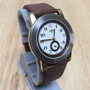 【送料無料】 腕時計 ビンテージザイオンイタリアkゴールドメッキアナログクォーツバッテリーvintage zion italy 18k gold plated analog quartz watch hours~date~ battery 【送料無料】 腕時計 ビンテージザイオンイタリアkゴールドメッキアナログクォーツバッテリーvintage zion italy 18k gold plated analog quartz watch hours~date~ battery