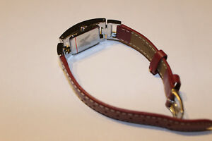 【送料無料】　腕時計　シルバーエンドカバーレザーストラップgo girl only watch silver color end casing leather strap 696811