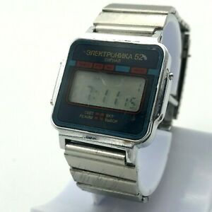 　腕時計　デジタルビンテージアラームソクォーツelektronika 52 signal blue digital vintage date alarm ussr original quartz watch