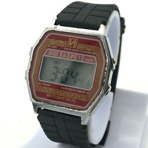 　腕時計　クロノグラフアラームビンテージデジタルelektronika integral chn55 signal chronograph alarm vintage digital wristwatch