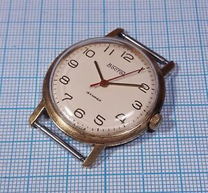【送料無料】 腕時計 メッキメンズソソwostok 2209 au20 gold plated mens wristwatch 18 jewels ussr soviet era 【送料無料】 腕時計 メッキメンズソソwostok 2209 au20 gold plated mens wristwatch 18 jewels ussr soviet era