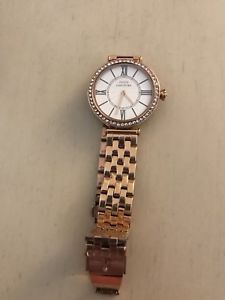 ジューシークチュール 【送料無料】　腕時計　クチュールbeautiful never worn juicy couture rose gold watch women