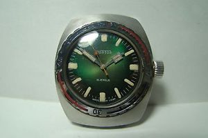 【送料無料】　腕時計　ヴォストークソvostok amphibian antimagnetic komandirskie watch made in ussr