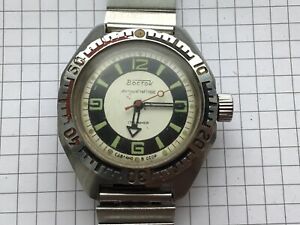 【送料無料】　腕時計　ussrソ17ボストークvostok amphibian antimagnetic rare wrist ussr soviet watch 17 jewels