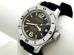 【送料無料】 腕時計 ヴォストークロシアマニュアルダイバーvostok amphibian russian military man watch auto diver 200 m amphibia 120697