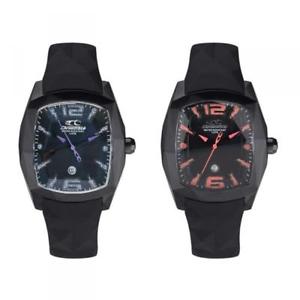 シリコンブラックパープルフクシアスワロフスキーカットウォッチ※注意※NYからの配送になりますので2週間前後お時間をいただきます。人気の商品は在庫が無い場合がございます。ご了承くださいませ。サイズの種類の商品は購入時の備考欄にご希望のサイズをご記載ください。　携帯メールでの登録ですと楽天からのメールが届かない場合がございます。