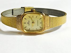 【送料無料】 腕時計 ヴィンテージウォルサムクオーツwe500dvintage waltham ladies gold tone quartz wrist watchwe500d