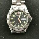 【送料無料】 腕時計 ウェンガースイスダイバースチールブレスレットwenger 7215x swiss made 39mm diver military steel bracelet