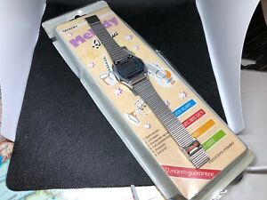 【送料無料】 腕時計 サクソンメロディーアラームlcdsaxon melody alarm lcd wristwatch 【送料無料】 腕時計 サクソンメロディーアラームlcdsaxon melody alarm lcd wristwatch
