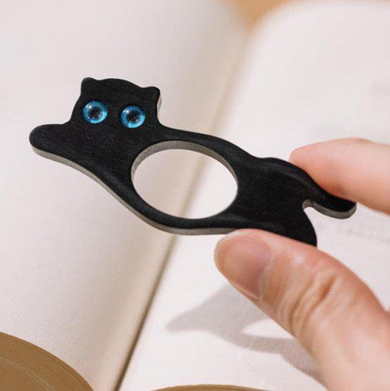 ほっこり おしゃれ 木製 読み しおり ブックマーク キツネ ページホルダー 便利グッズ 猫 親指ブック ストッパー 北欧雑貨 癒し 片手読書リング 木製ページホルダー 読書 イヌ 読む便利 本読み ブタ ネコ かわいい 親指しおり 読書グッズ 簡単 親指 片手 コウモリ