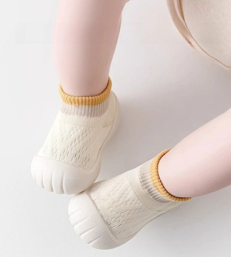 �֤���� �ե������ȥ��塼�� ���å������塼�� ������� �����䤹�� ���ߤ� ���� ������ �ȥ졼�˥󥰥��塼�� �֤���� ������ 11.5cm 12.5cm �İ��� �ե������ȥ��塼�� �٥ӡ����塼�� 15.5cm 13.5cm ɴ�� ���å����塼�� �뺧�� �л��ˤ� 14.5cm