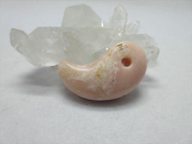 天然石ルース、カボション ピンクオパール 勾玉