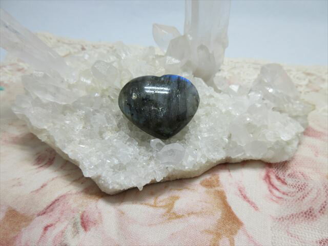 天然石ルース　カボション　ラブラドライト　ハート型