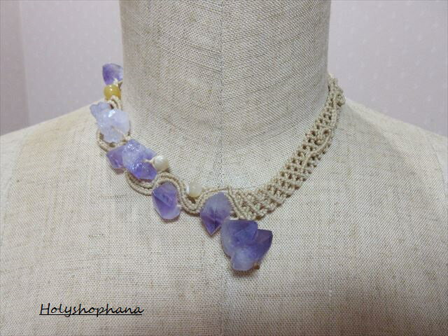 マクラメジュエリー　ローズアメジスト　ポイントラフロックタンブル・ネックレス